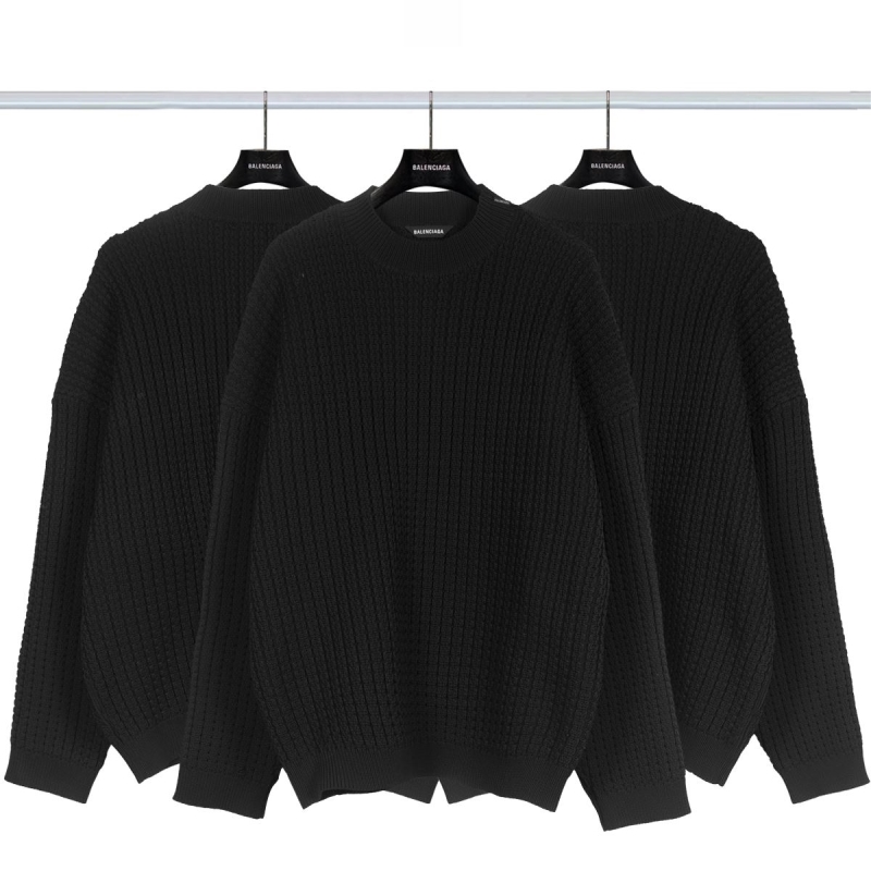Ba*len*cia*ga sweaters